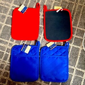 Pot Mits. Decorate with Stencils or use as is. Rubber backing to avoid slipping